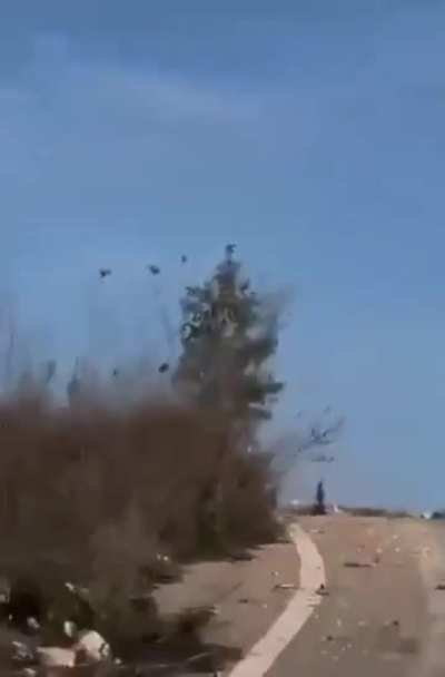 Merkava Mk.4M chasing some dudes who tried to enter an area controlled by the IDF in Southern Lebanon
