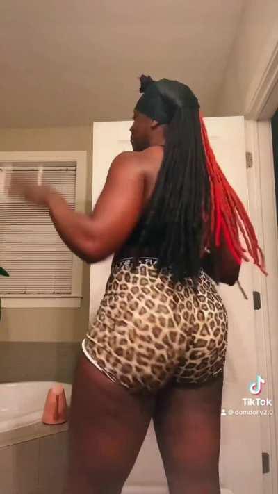 My 🍑is flat apparently 🤣