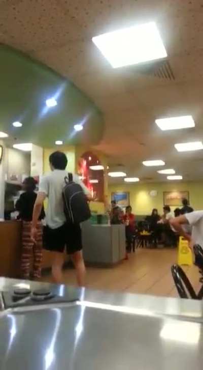 Chinese man on a racist rant against an Indian woman in Singapore (?), until her husband had enough of it ( I swear if you're east Asian you really shouldn't mess with South Asians the weakest ones are still pretty strong)