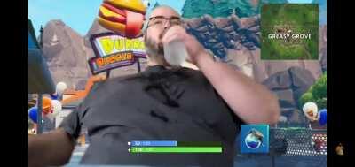 Bigs up king of fat r.i.p,this shit was hilarious😂😂😂😂😂😂