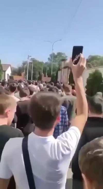 Military commiserate in Chechnya this morning, mobilization in full swing across Russia.