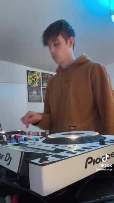 Everything in It’s Right Place x Kendrick Lamar