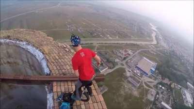 Unicycle on 256m Chimney