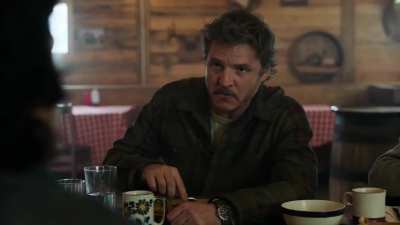 Ellie meets Dina for the first time