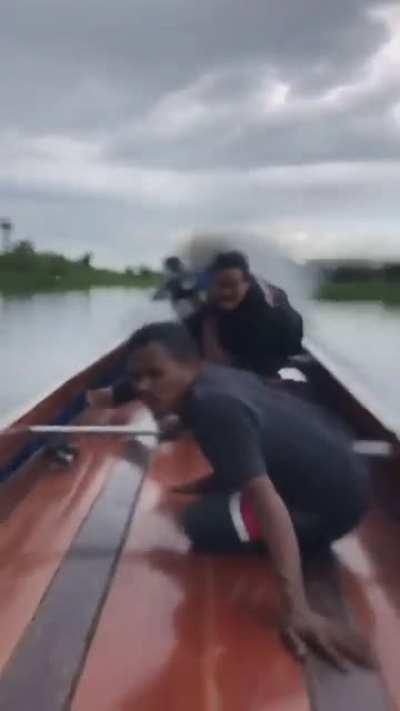 Motor de Fiat uno be like: