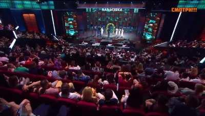 Это самый смешной номер на свете, ничего смешнее уже не придумают.