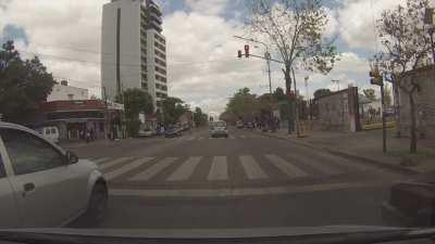 Se va, se va y se fue! Av. 29 de Septiembre - Remedios de Escalada