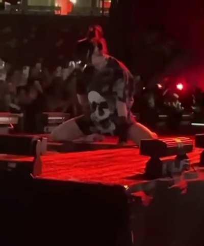 Crawling (Front View)