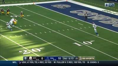 Wilson throws across the field to Goodwin on the punt return.