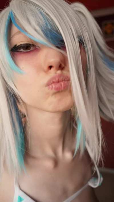 I hope you'd fuck a young girl like me 👉👈