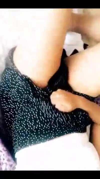 Wish I had someone here to cuddle right now ❤️ (f18)