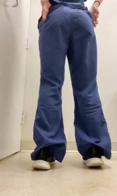 first time doing this 😈 ( her free album in comment )