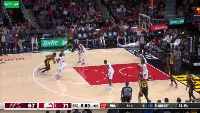 [Highlight] Evan Mobley with the emphatic dunk!