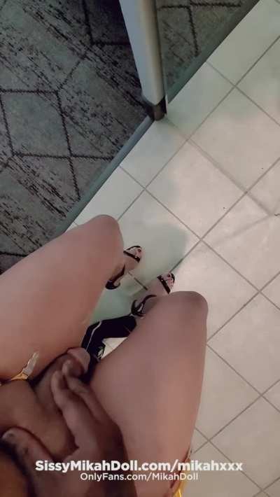 He rubbed my sissy clitty until I dripped juice