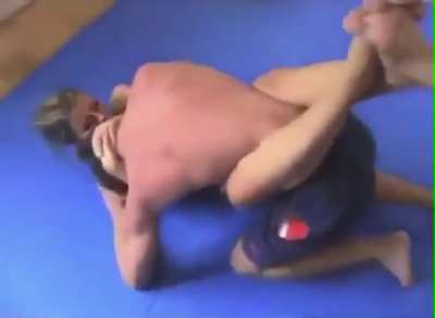 Zsofi beat her Boyfriend Mixed Wrestling with Bodyscissors