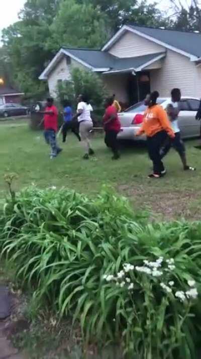 What a friendly neighborhood.