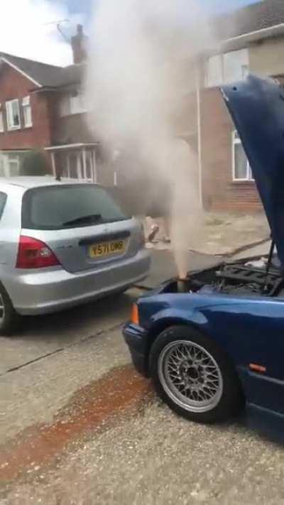 taking hot radiator cap off