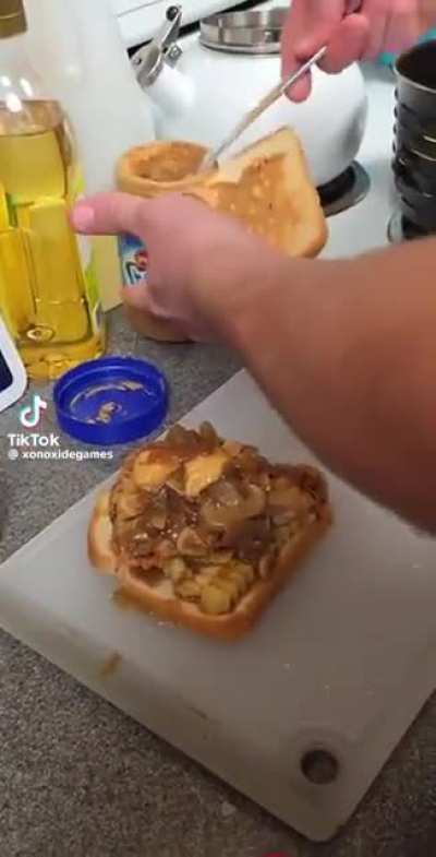 poutine sandwich with peanut butter