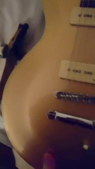 How a GENTLEMAN treats his lady (NSFW)