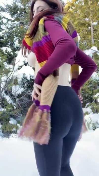 Wanna see what's under my clothes on a hike?