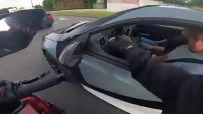 Essa vai pro Ecsreici 😎✍️