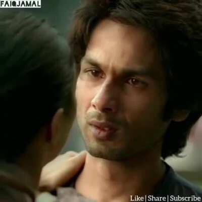 Didn't knew Kabir and preeti were Communist 🚩😳