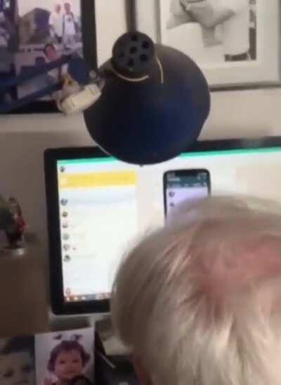 Seu vô quando não pode compartilhar fake news!