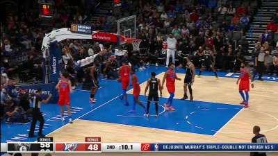 [Highlight] Harden pulls out the defender to half court, executes the 