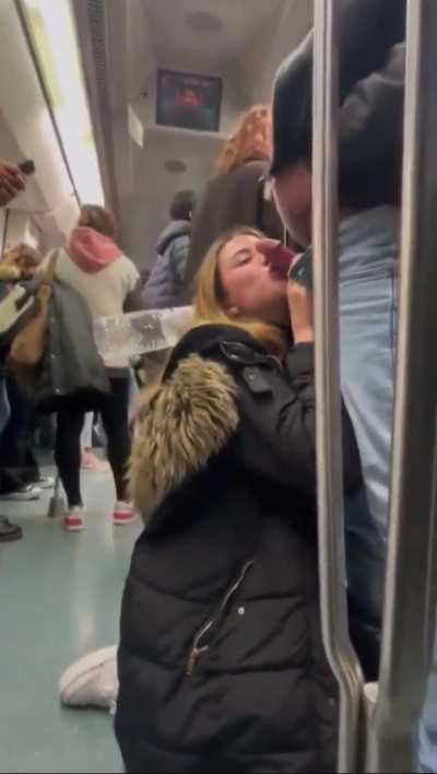 Blowie on the Sub🌶️