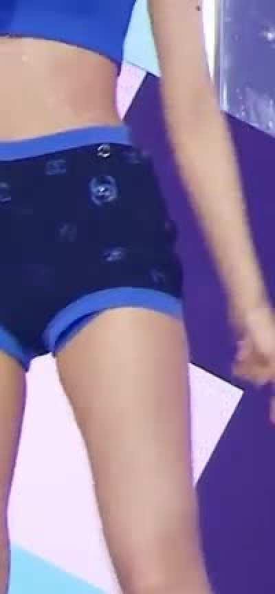 Tzuyu 🍑