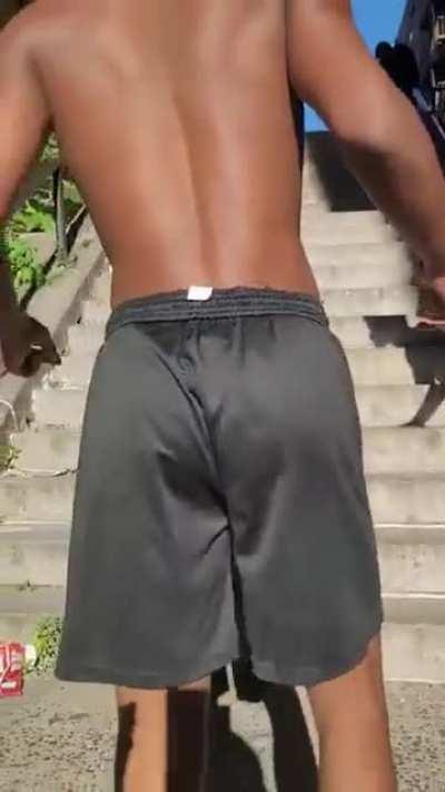 My hats off to the cameraman. He kept the camera straight, motivated him and went up all them damn stairs