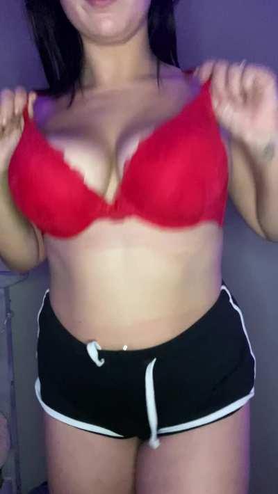 Lookin&rsquo; like a snack. Come, eat me!