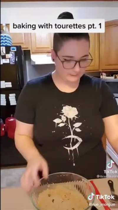 im not sure if anybody posted this yet, but this vid exposes ticsandroses and uhhhh- yikes