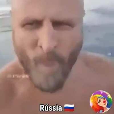 Eu queria o video todo do elmo se drogando