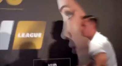 WCGW to sucker punch an MMA fighter