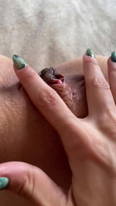 My pussy deserves more than just my fingers