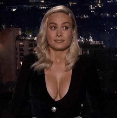 Brie Larson looks like such a domme