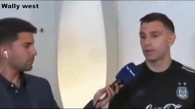 El Dibu habla del sas y Lautaro esta en un cumple