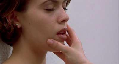 Alyssa Milano (Embrace of the Vampire 1995 - Breasts)