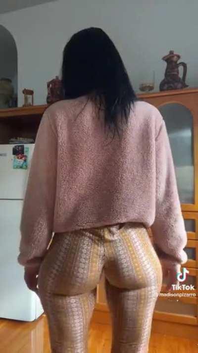 Definition of slim thick😮‍💨🔥