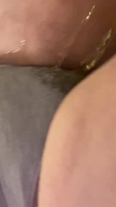 drink my golden rain that falls from my panties