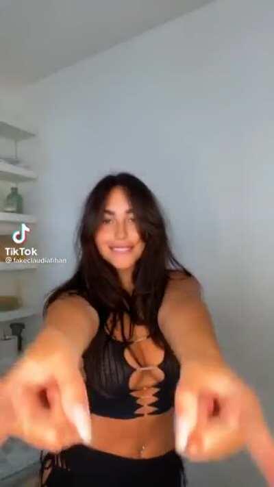 Everything is so jiggly 😍