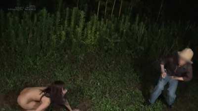 Please stay in the vehicle at all times