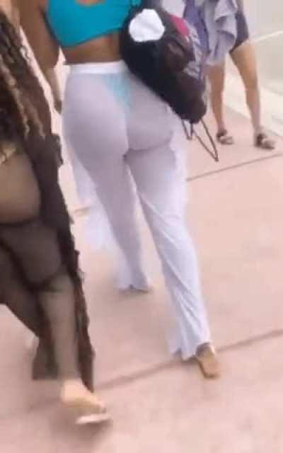 A$$ & Feet Creepshot/Candid Dropbox $8 Telegram:SinOfEther