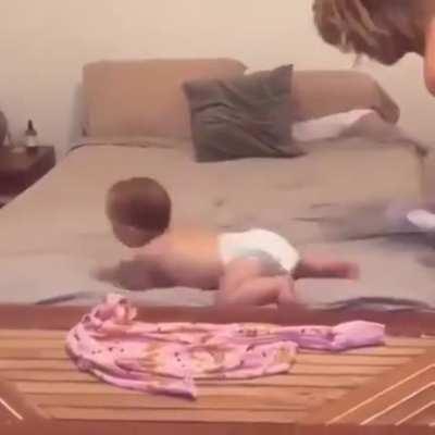 Adorable funny video of twins being dressed! Recognition to all the hands-on and attentive dads out there!!