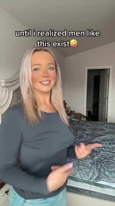 who loves milfs 🥰