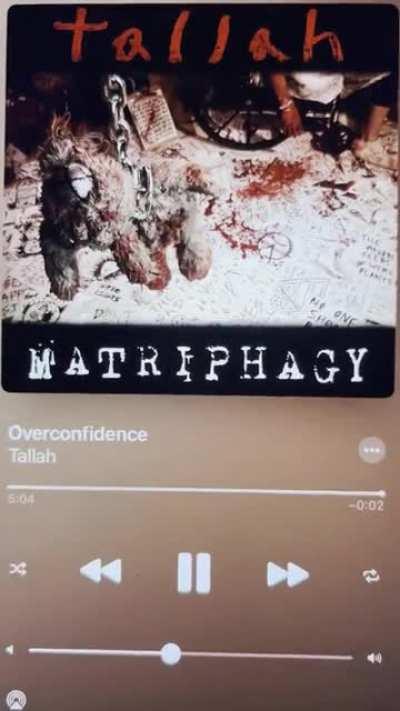 I found this awesome transition on accident while just listening to my playlist and I had to share my findings