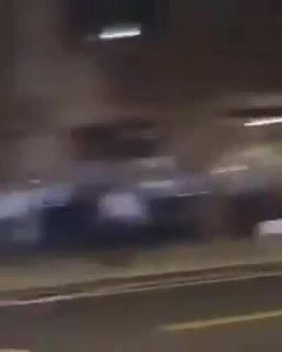 Philadelphia rioters attack and chase riot police