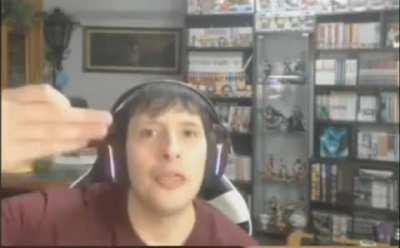 Latino de piel clarita se jacta de sus genes europeos