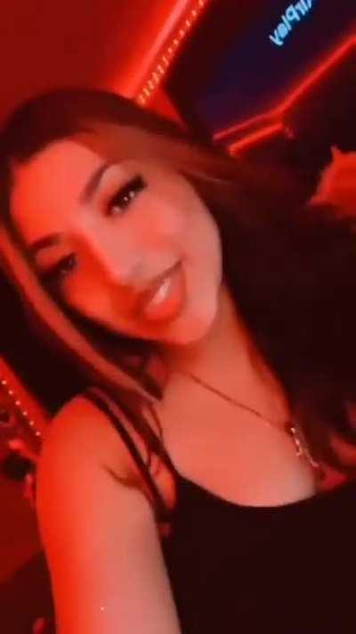 THIS PUSSY AINT AVERAGE